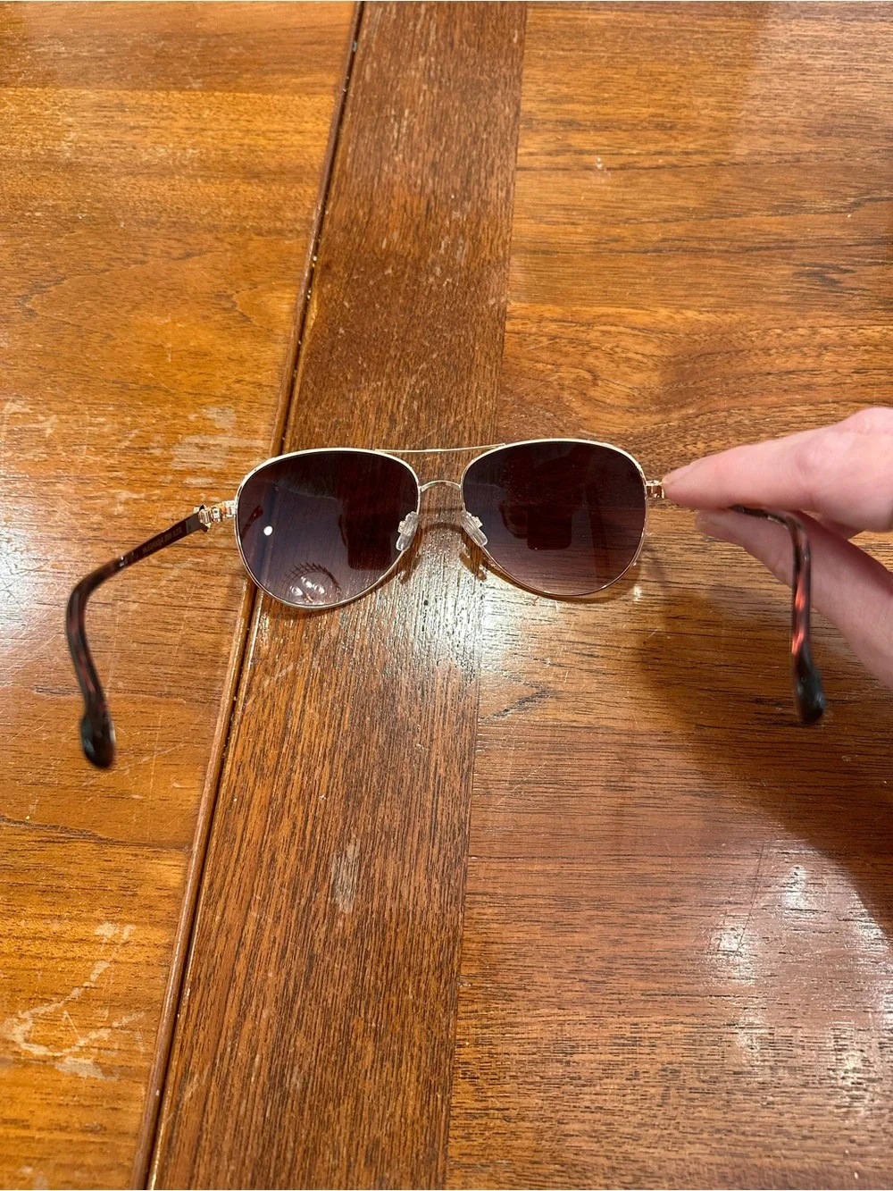 Jessica Simpson Gold Aviator Sunglasses with Brown Gradient Lenses